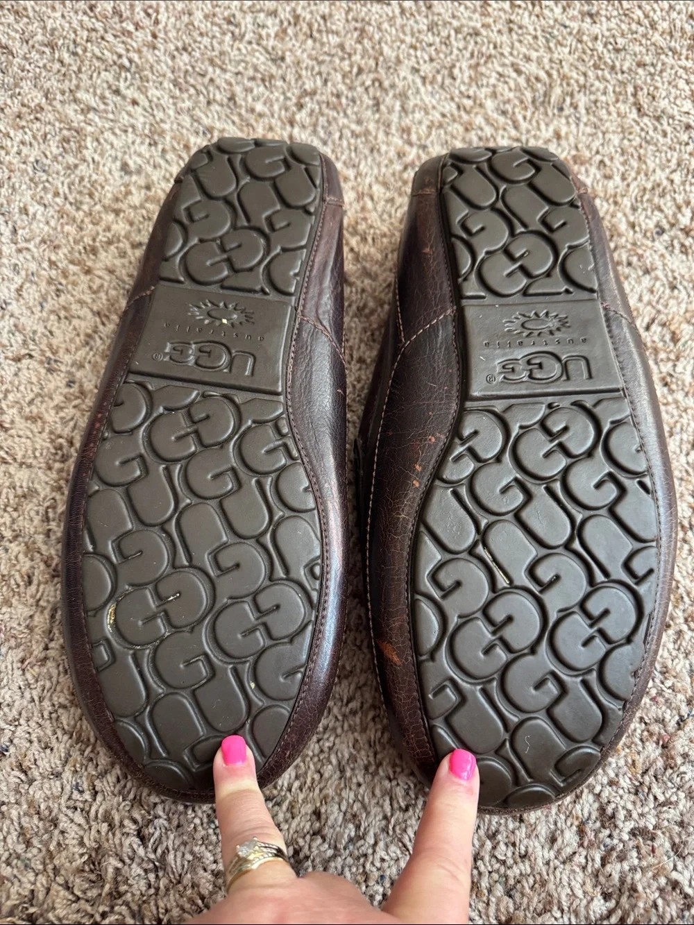 UGG classic slip